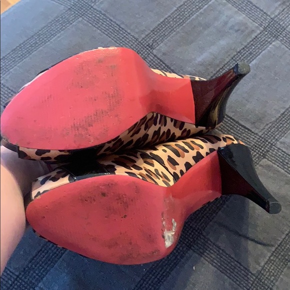 Leopard Heels - Picture 3 of 3